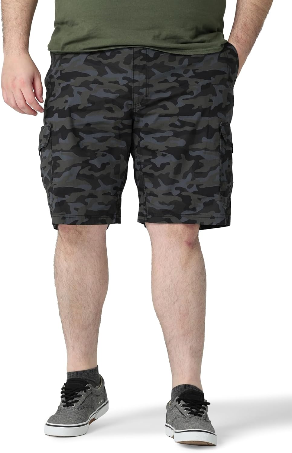 men Big & Tall Cargo shorts with multiple pockets