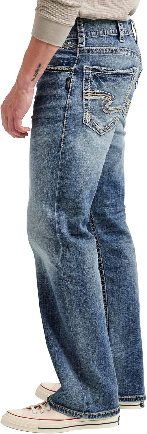 men Relaxed Fit Straight Leg Jeans - Image 2